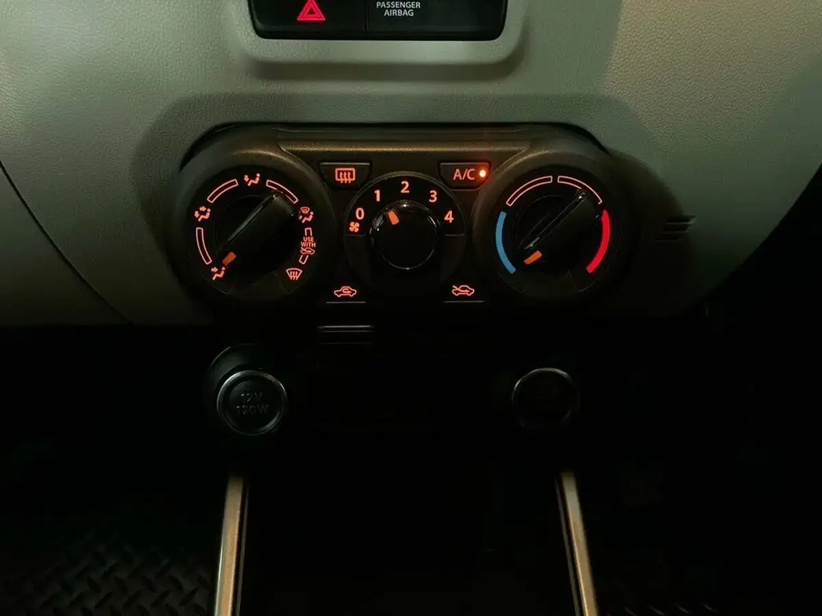 2020-suzuki-ignis-12-dualjet-sz-t-90ps-shvs-1242cc-big-39
