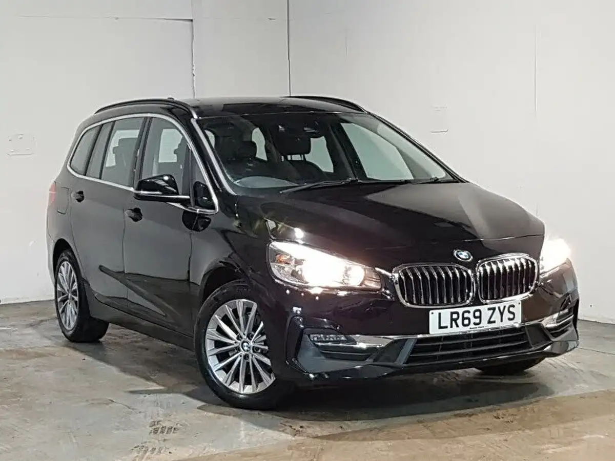 2019-bmw-2-series-15-218i-luxury-gran-dct-big-0