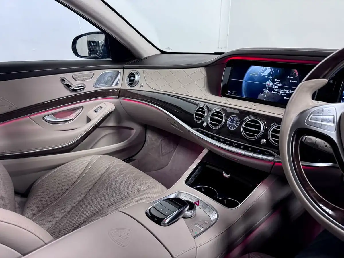 2015-mercedes-benz-s-class-60-maybach-s600-523bhp-big-37