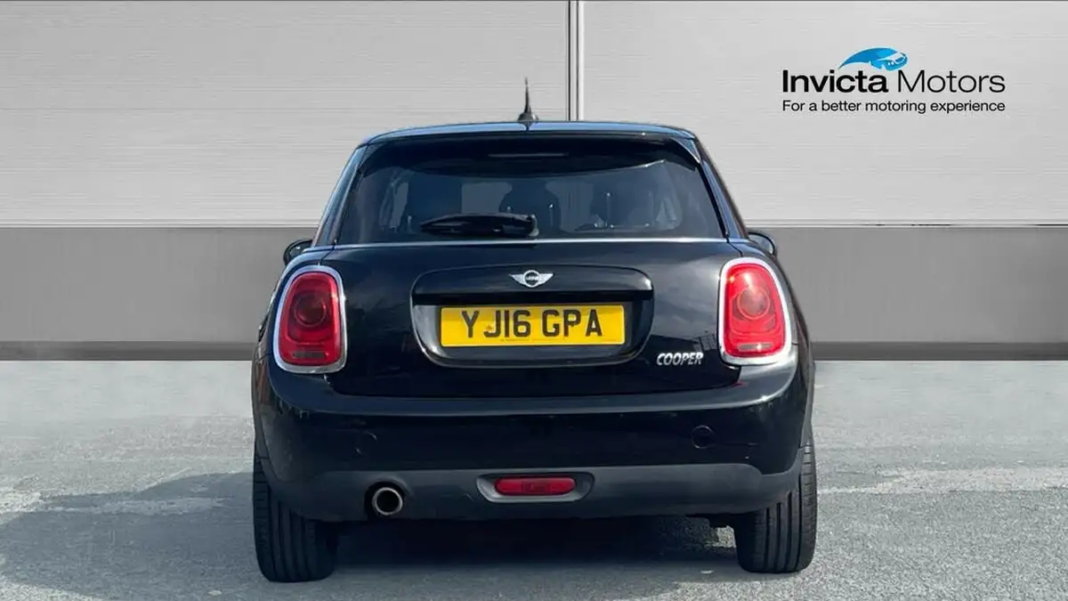 2016-mini-cooper-15-cooper-ss-hatchback-5d-auto-big-3