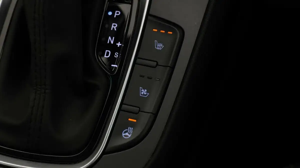 2021-hyundai-kona-16-gdi-ultimate-big-30