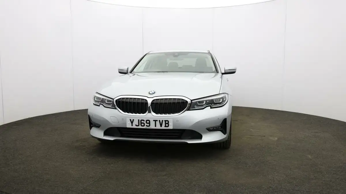 2020-bmw-3-series-20td-320d-se-saloon-4d-sport-auto-big-32