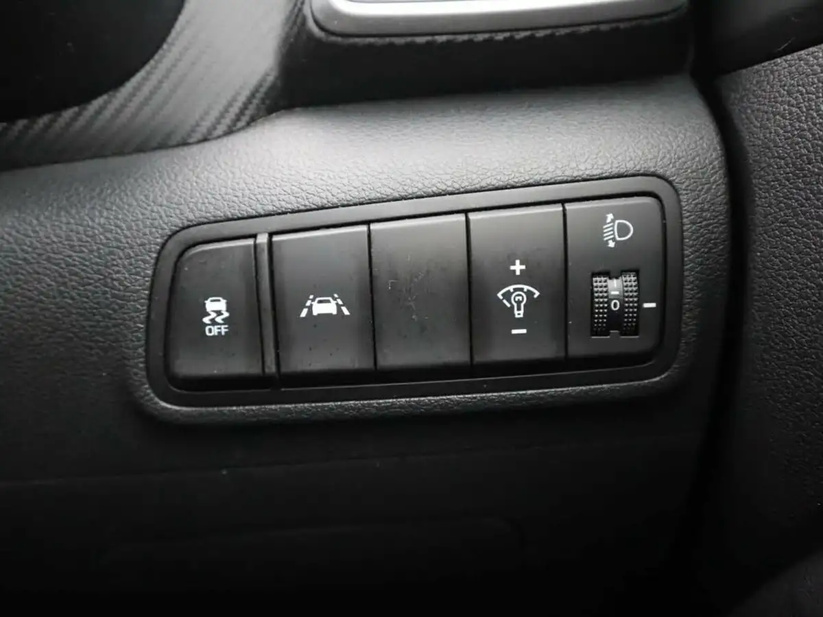 2019-hyundai-tucson-16-gdi-se-nav-big-26