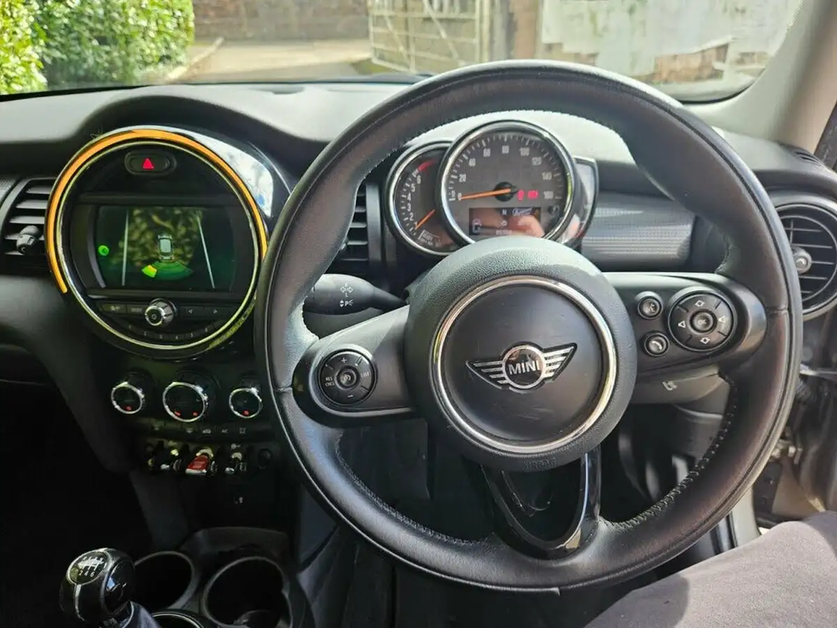 2018-mini-cooper-15-cooper-series-ii-ss-hatchback-5d-big-20