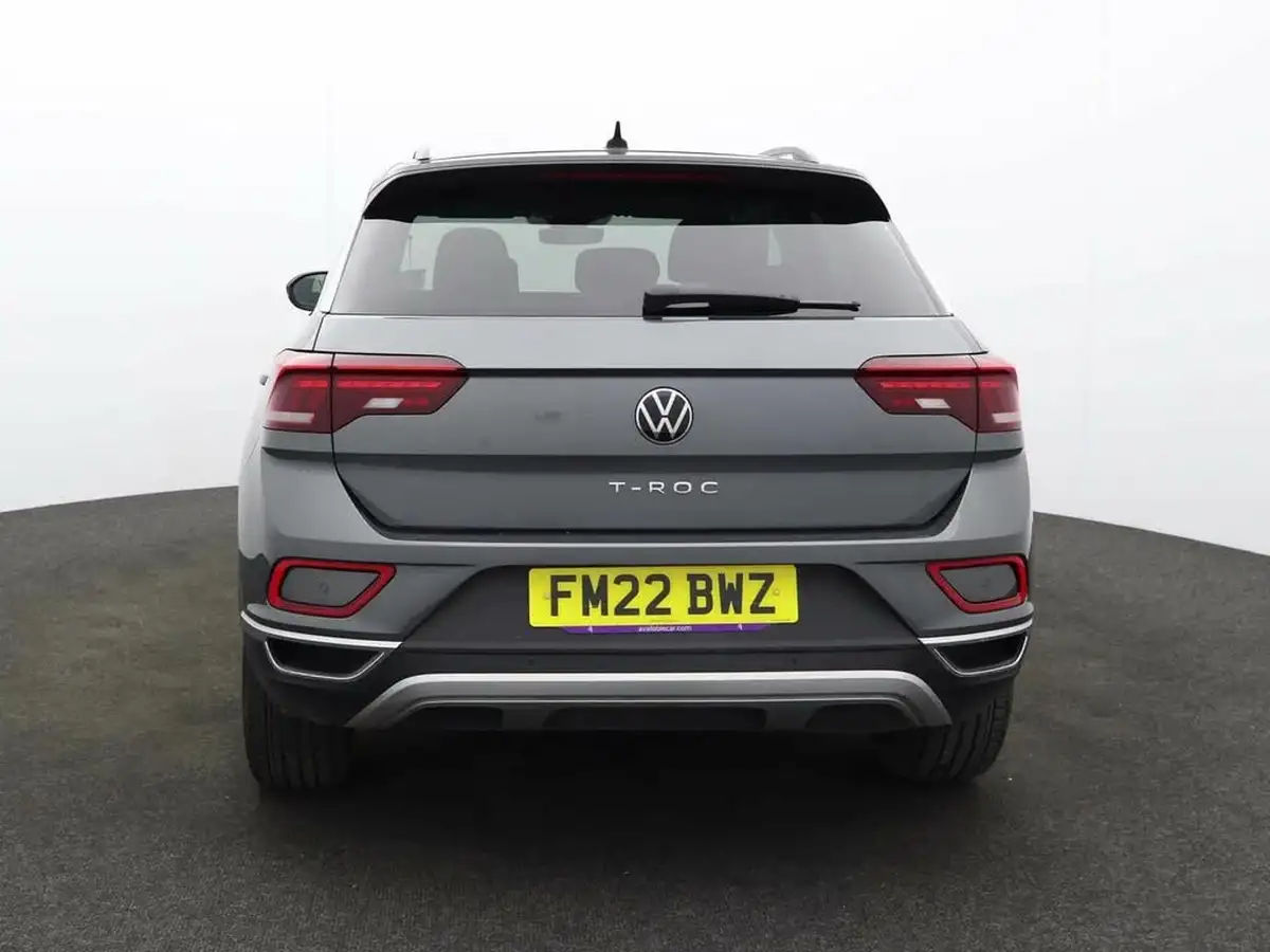 2022-volkswagen-t-roc-15-tsi-style-hatchback-5d-dsg-big-2
