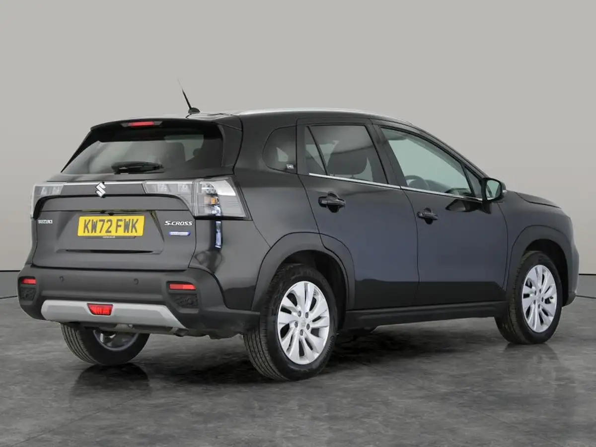 2023-suzuki-s-cross-14-boosterjet-motion-big-4