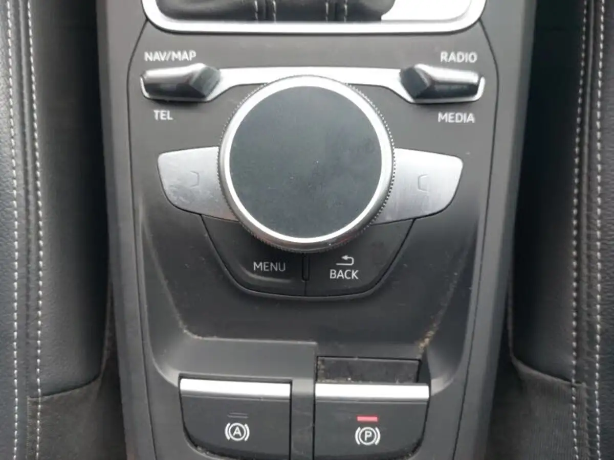 2022-audi-q2-15-35-tfsi-s-line-tronic-big-17
