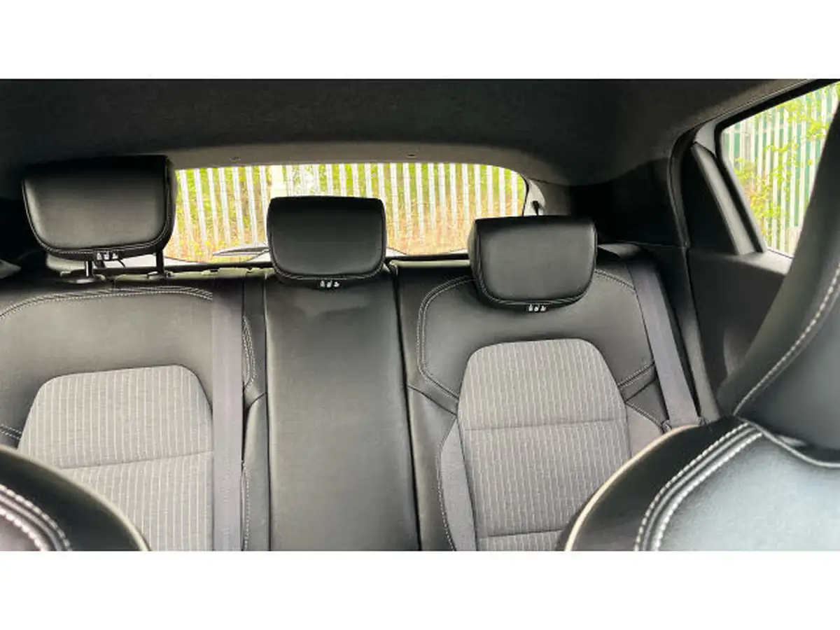 2024-renault-clio-10-tce-techno-big-14