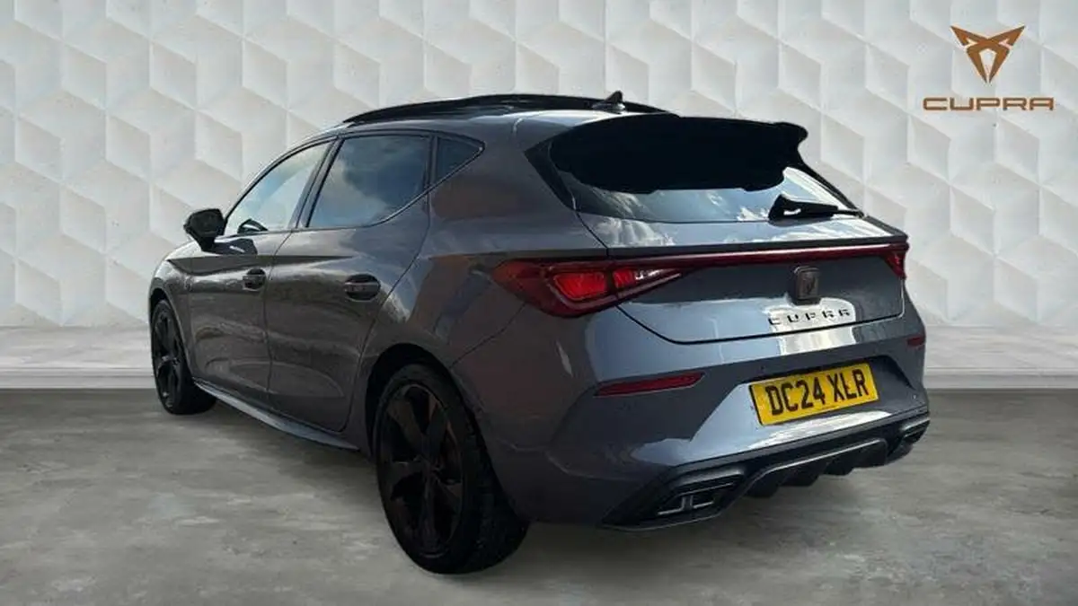 2024-cupra-leon-nf-15-etsi-v1-design-edition-hatchback-big-2
