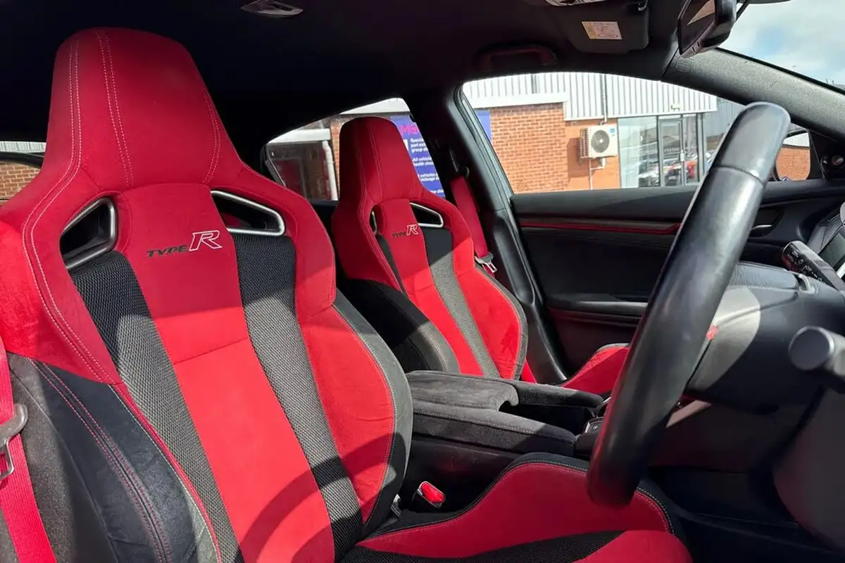 2017-honda-civic-20-i-vtec-type-r-gt-320ps-big-22