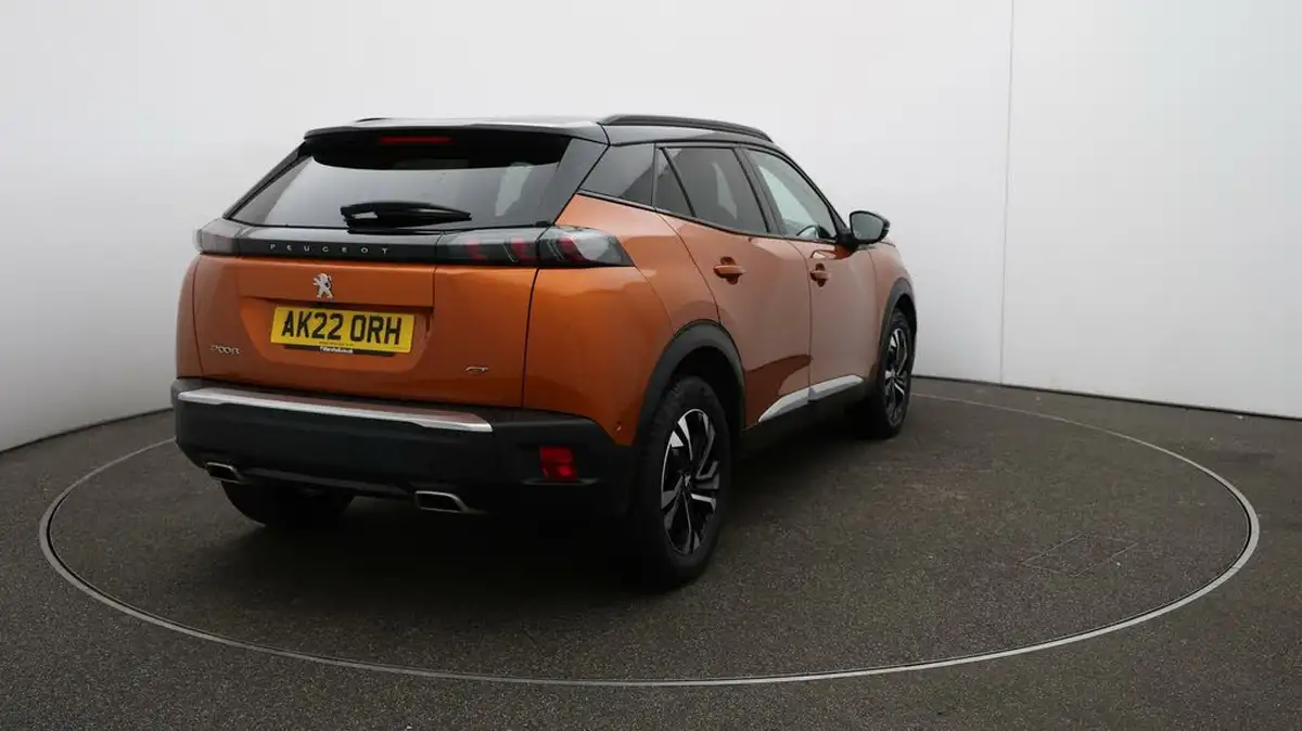 2022-peugeot-2008-suv-12-puretech-gt-big-50