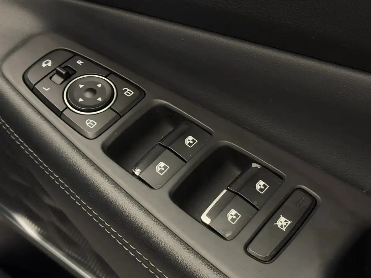 2020-hyundai-santa-fe-22-crdi-premium-se-4wd-big-21