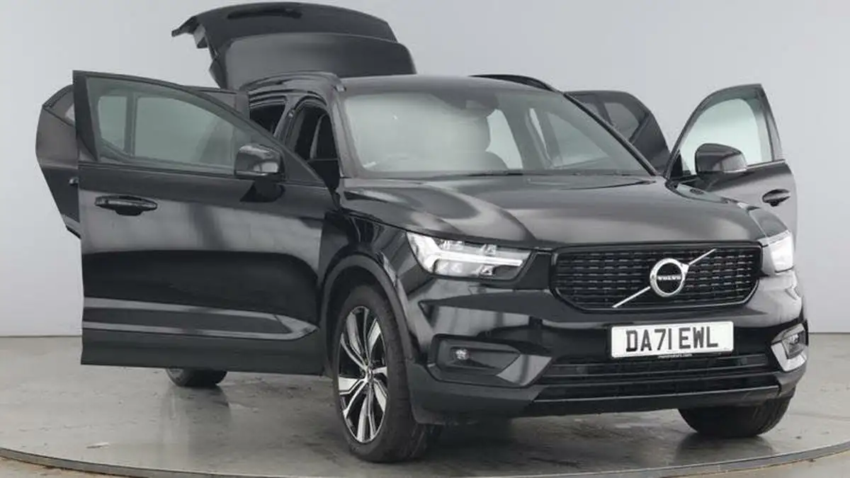 2021-volvo-xc40-15-t5-r-design-pro-258bhp-big-8