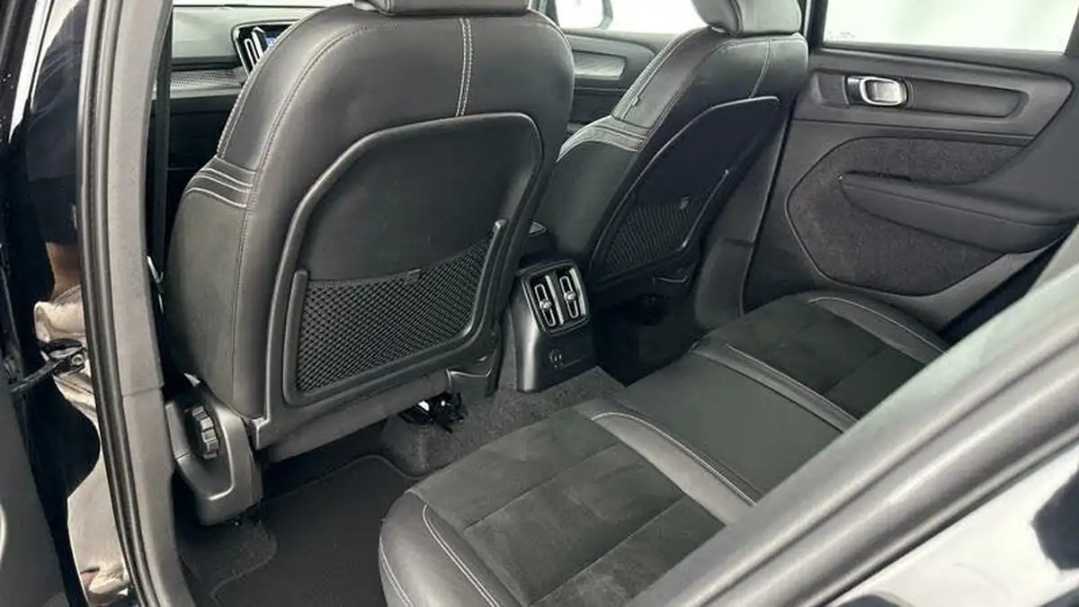 2021-volvo-xc40-15-t5-r-design-pro-258bhp-big-32
