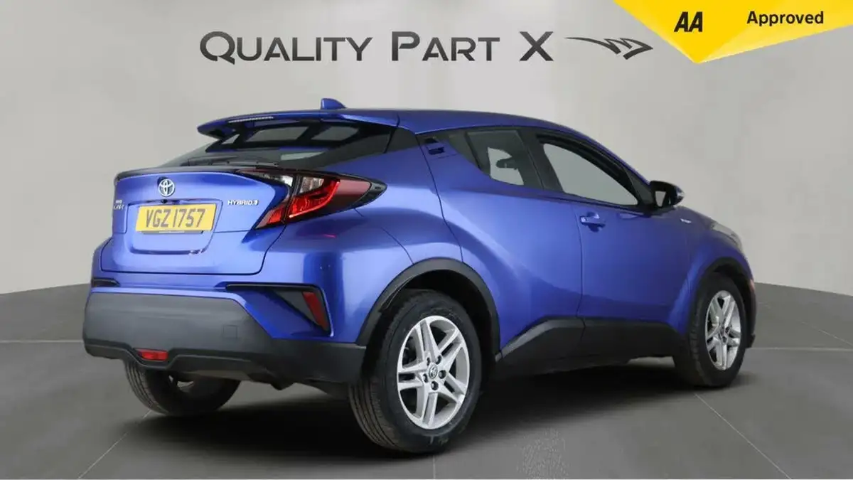 2021-toyota-c-hr-18-vvt-i-icon-big-6