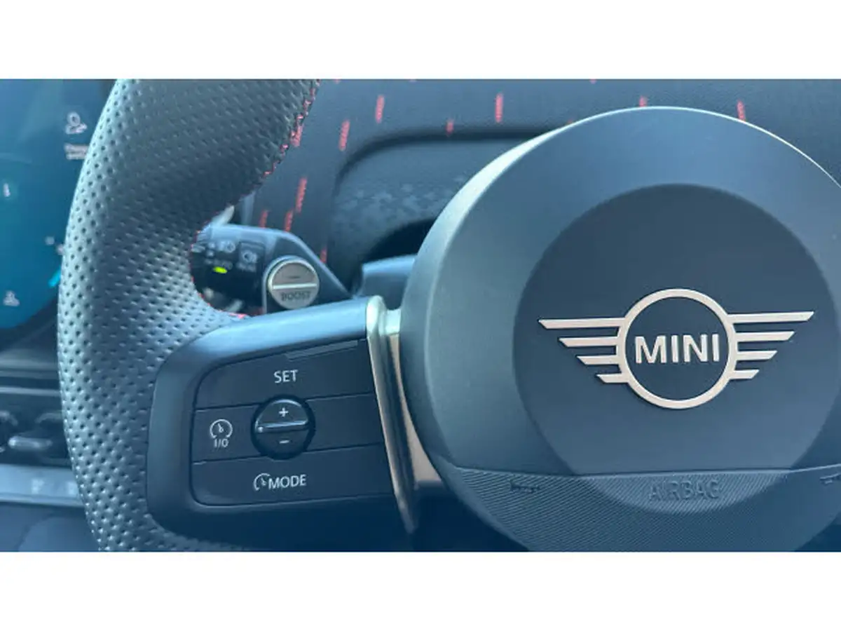 2024-mini-countryman-big-16