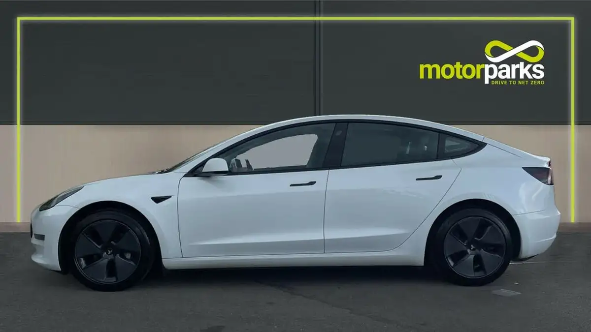 2021-tesla-model-3-e-long-range-awd-big-5