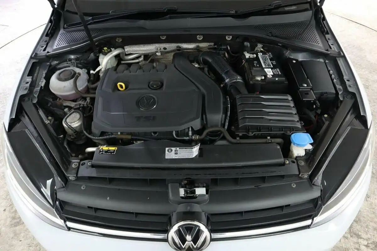 2019-volkswagen-golf-15-tsi-gt-150ps-ss-hatchback-5d-big-25