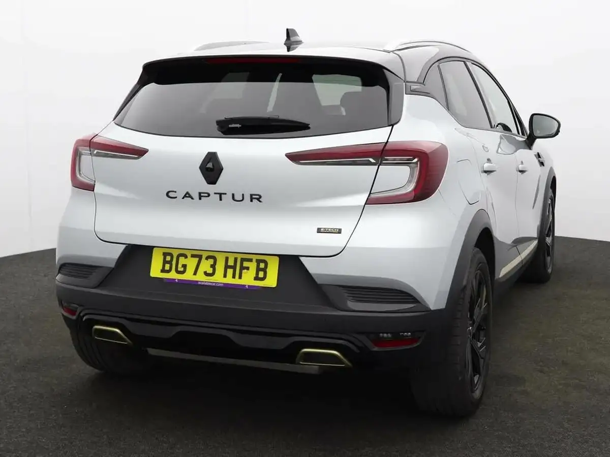 2023-renault-captur-16-e-tech-engineered-160ps-plug-in-big-4