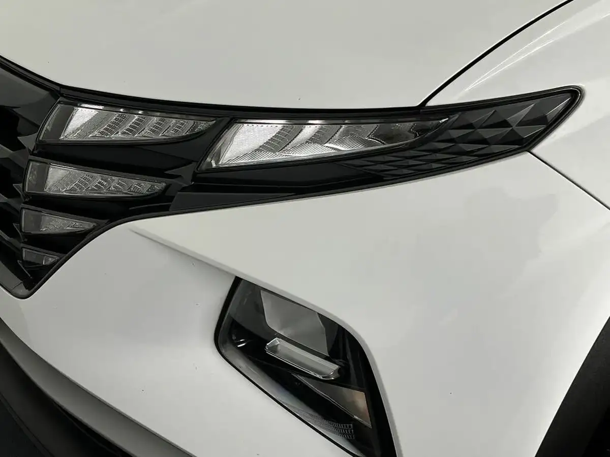 2022-hyundai-tucson-16-t-gdi-se-connect-150ps-48-volt-mhev-dct-big-12