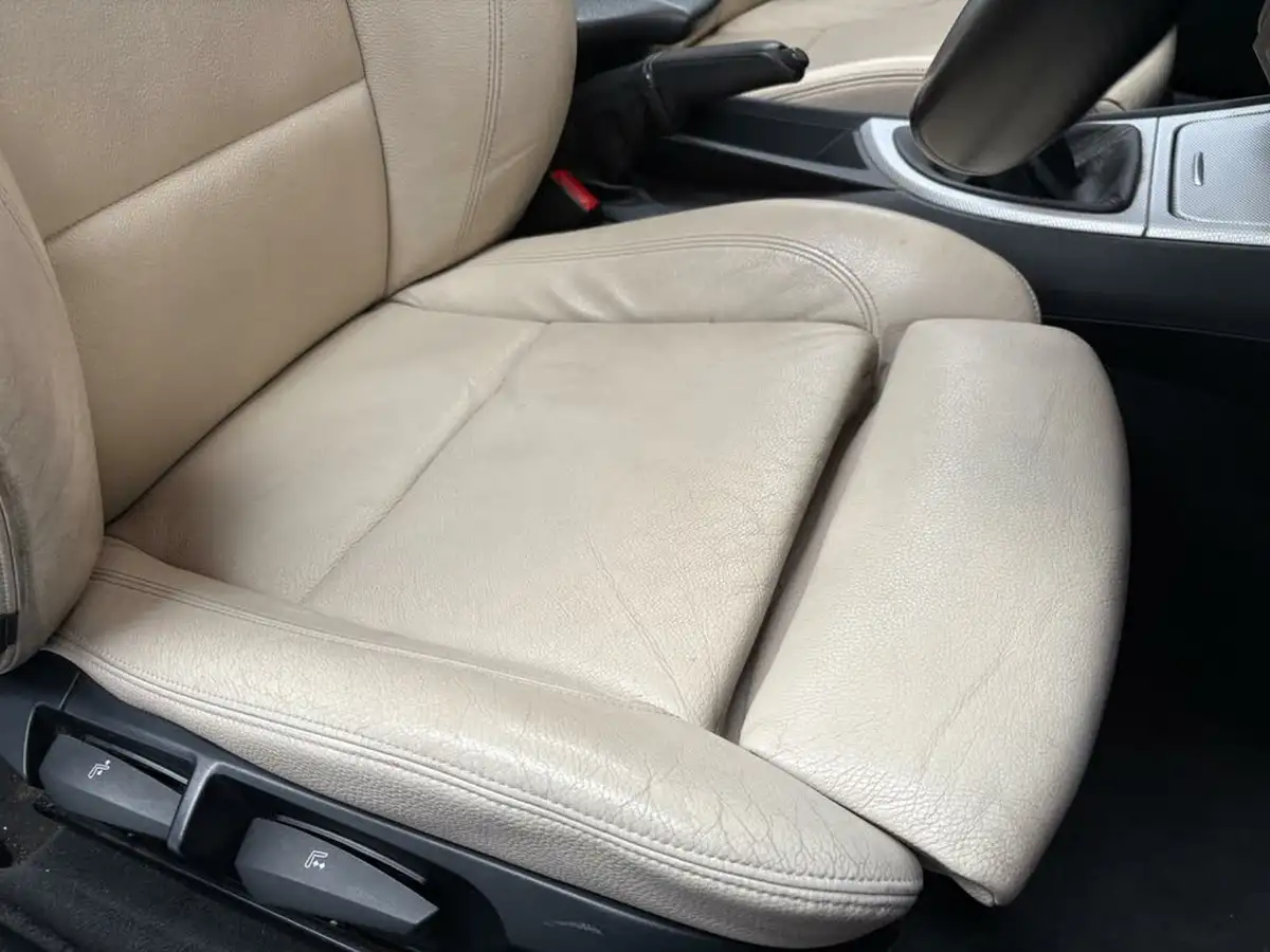 2013-bmw-1-series-20-118i-sport-plus-edition-big-33