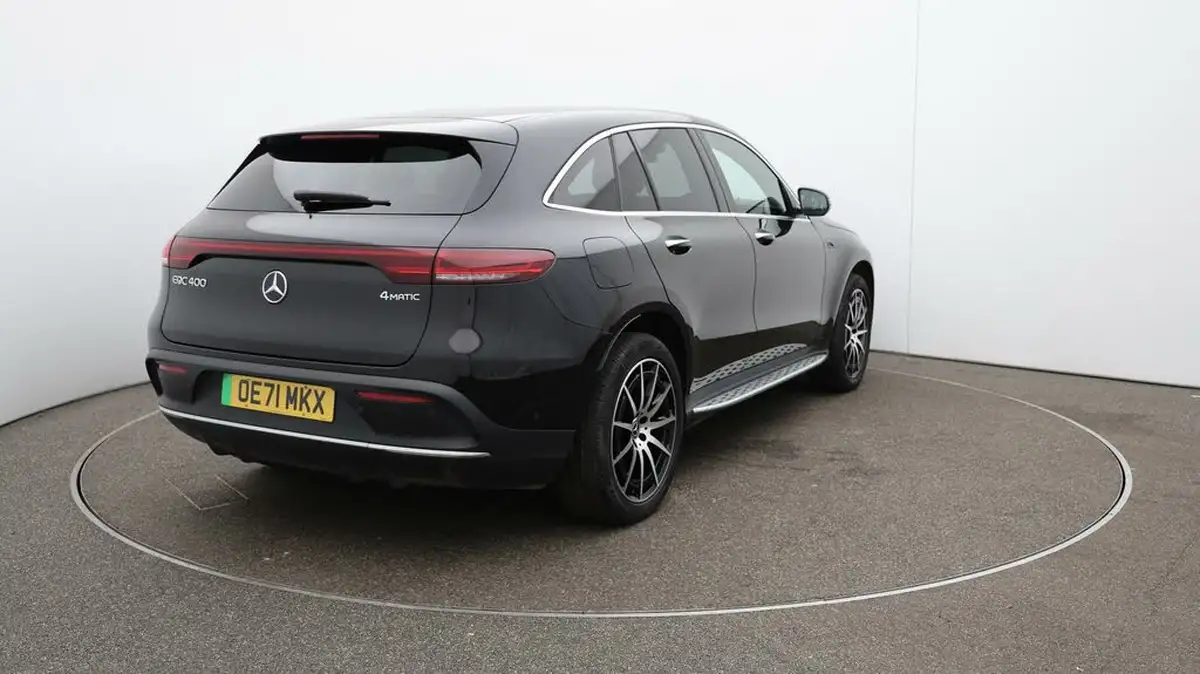 2022-mercedes-benz-eqc-e-eqc-400-amg-line-big-47