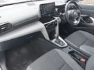 2022-toyota-yaris-cross-15-vvt-i-icon-small-4