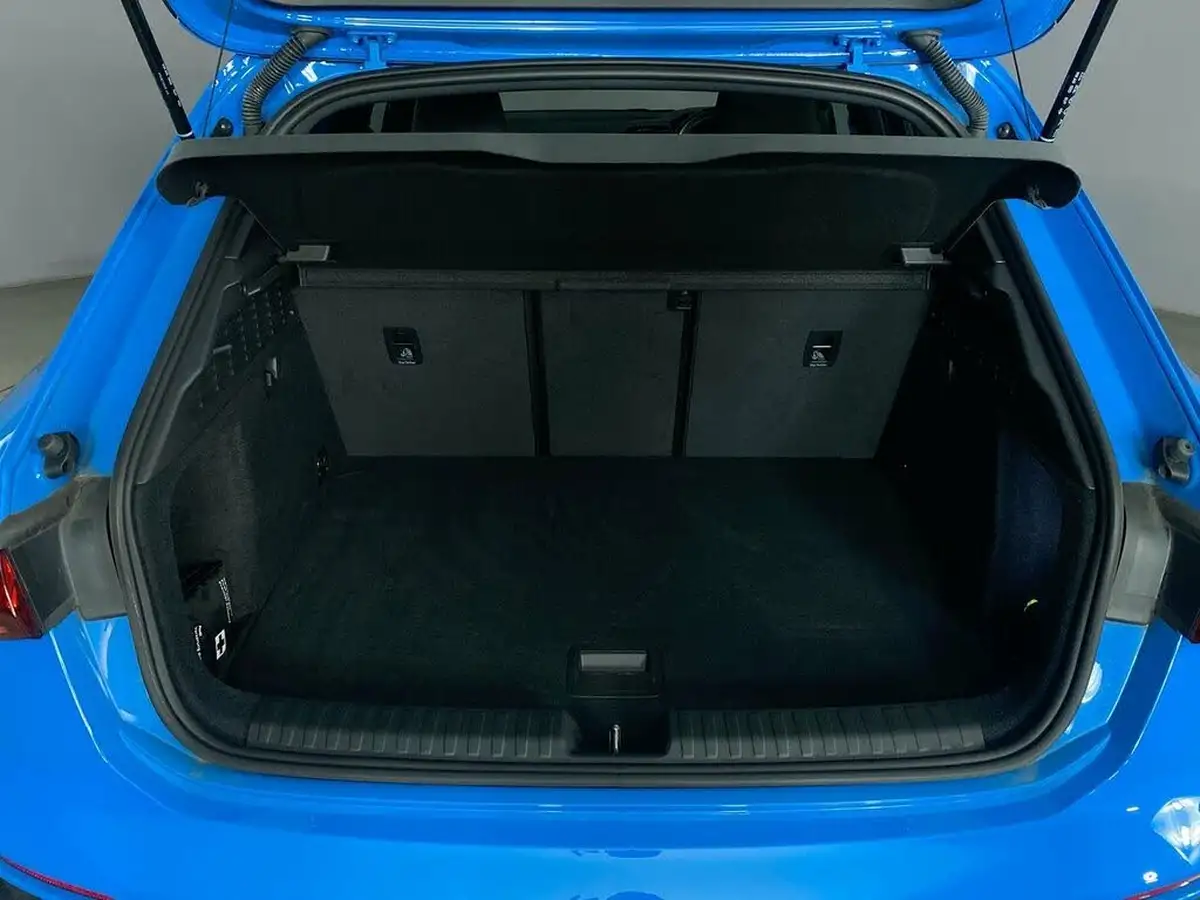 2023-audi-a3-10-30-tfsi-s-line-sportback-5d-big-12
