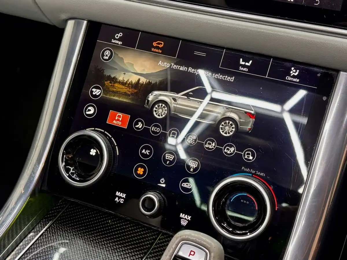 2021-land-rover-range-rover-sport-50-v8-p575-svr-carbon-edition-big-25