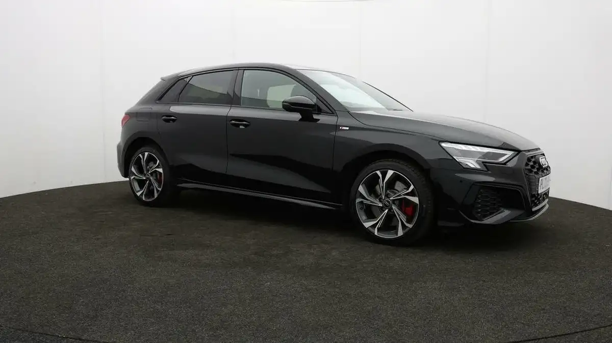 2023-audi-a3-14-45-tfsi-e-s-line-competition-big-33