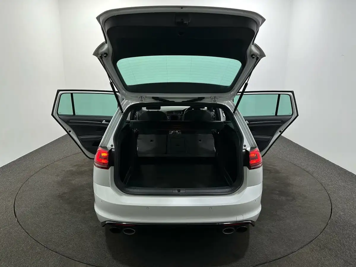 2016-volkswagen-golf-20-tsi-r-4x4-bmtss-estate-5d-dsg-big-41