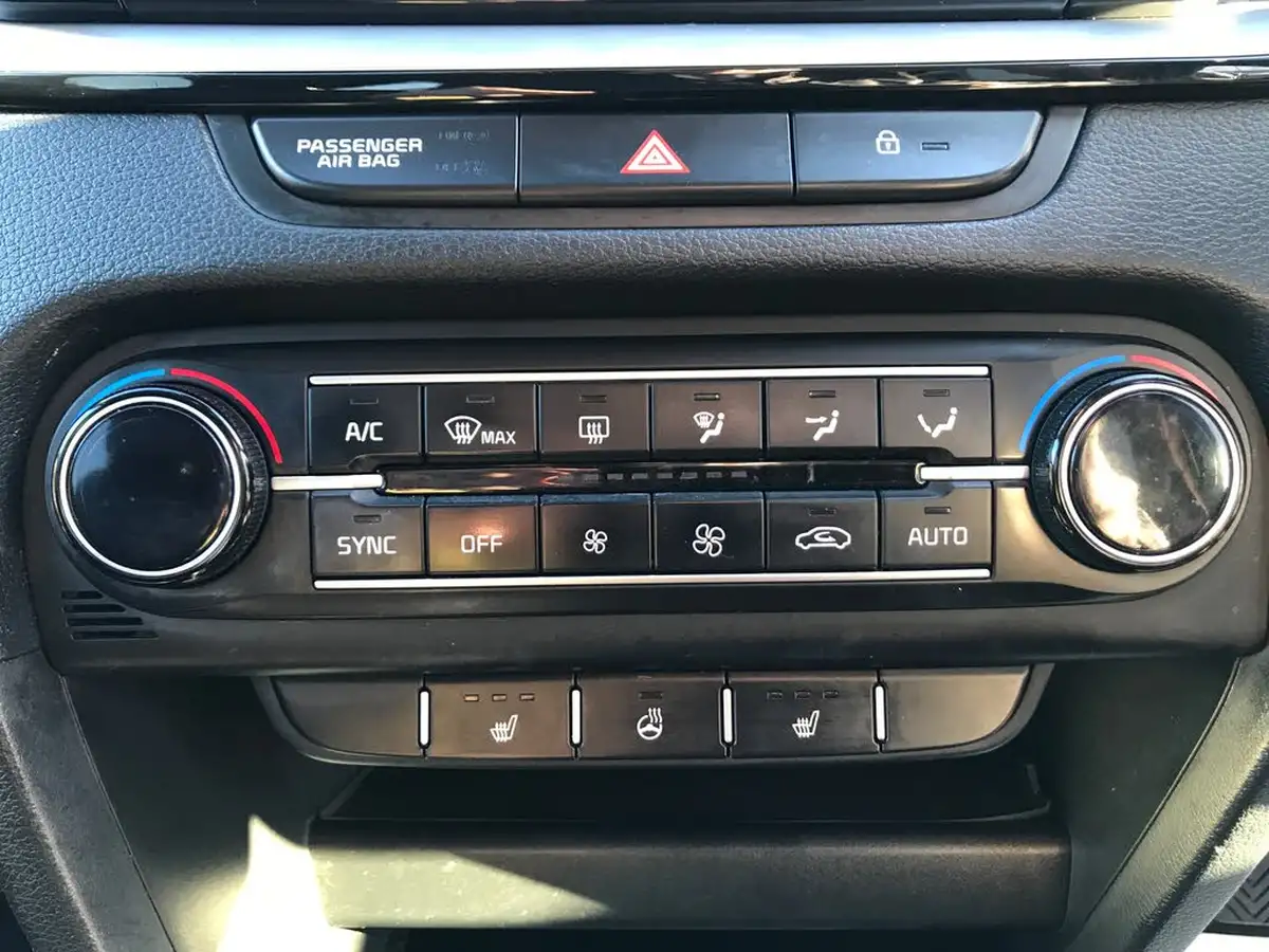 2021-kia-xceed-10-t-gdi-3-big-18
