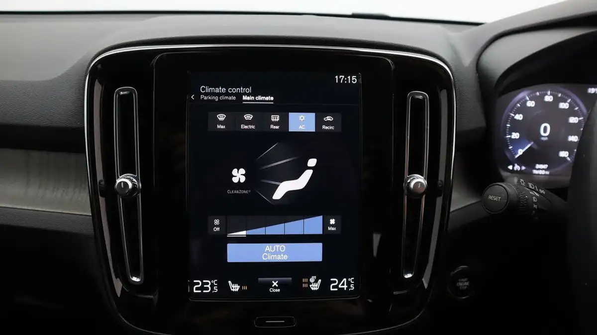 2021-volvo-xc40-15-t3-inscription-163bhp-geartronic-big-12