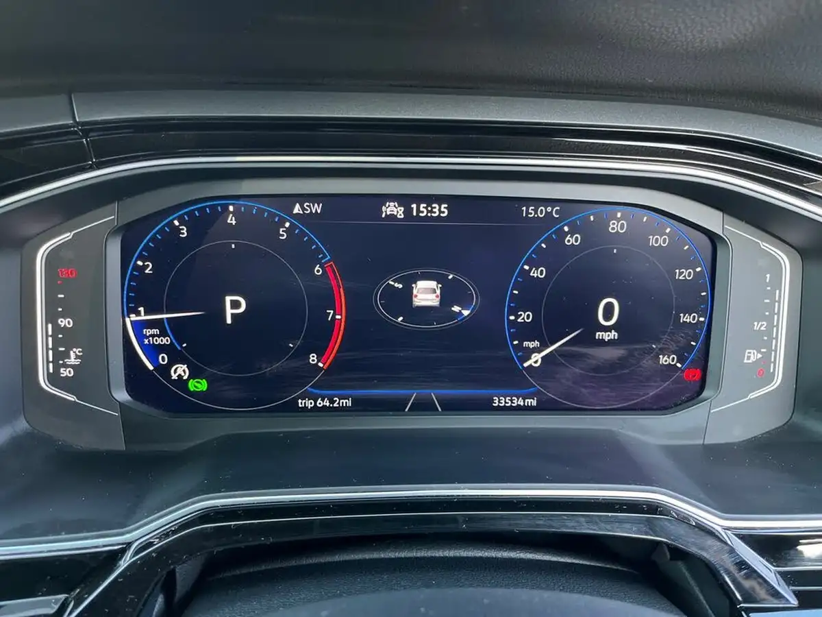 2022-volkswagen-polo-10-tsi-r-line-95ps-dsg-big-24