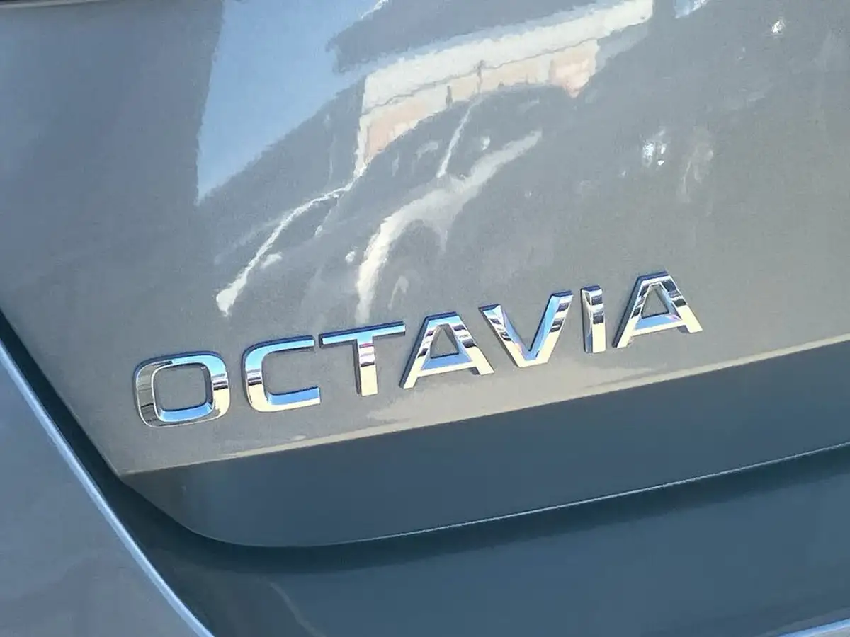2023-skoda-octavia-15-tsi-e-tec-se-l-hatchback-big-21