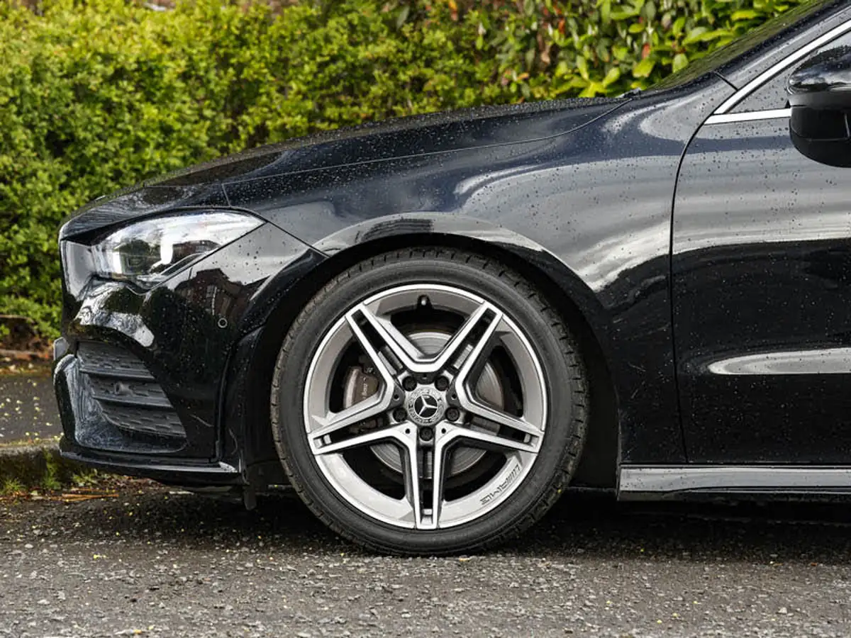 2019-mercedes-benz-cla-13-cla-180-amg-line-premium-coupe-4d-big-7