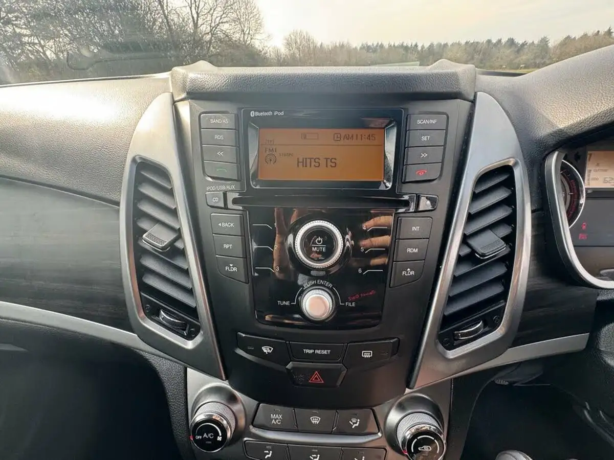 2015-kgm-ssangyong-korando-20td-se4-big-45