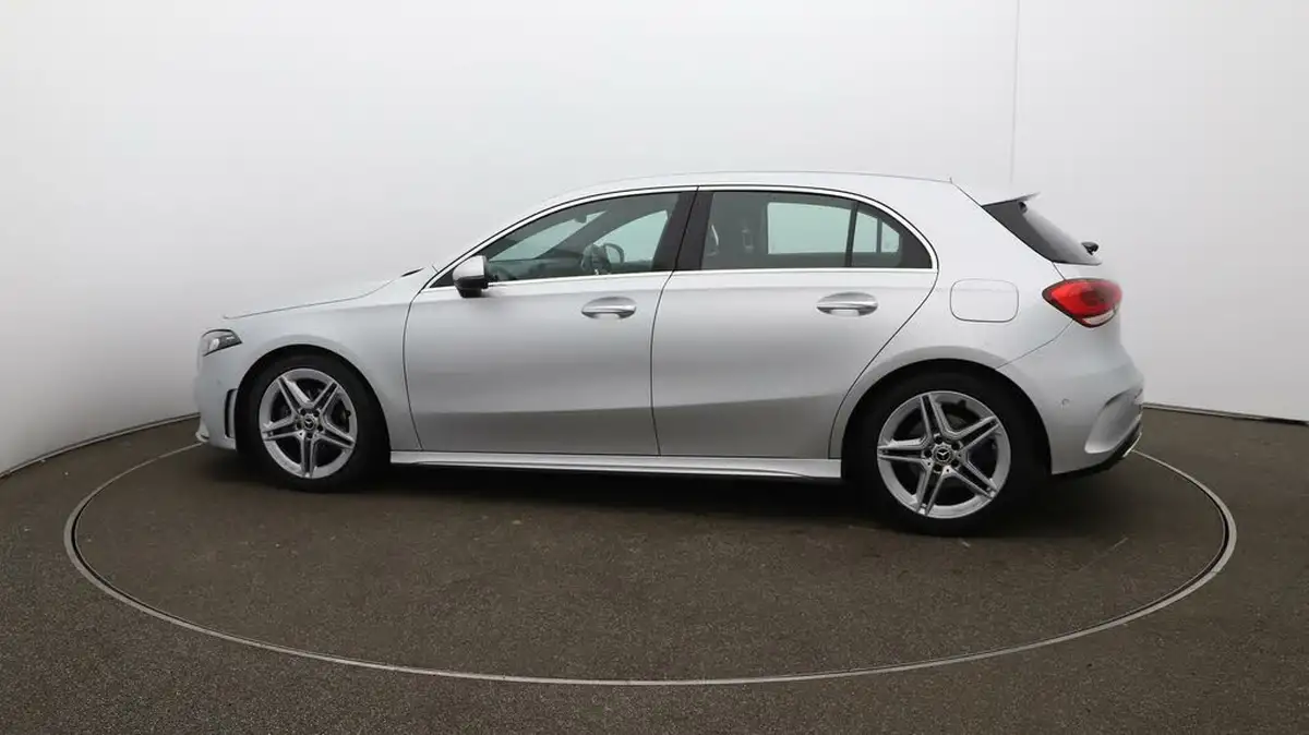 2019-mercedes-benz-a-class-13-a200-amg-line-premium-hatchback-5d-7g-dct-big-49