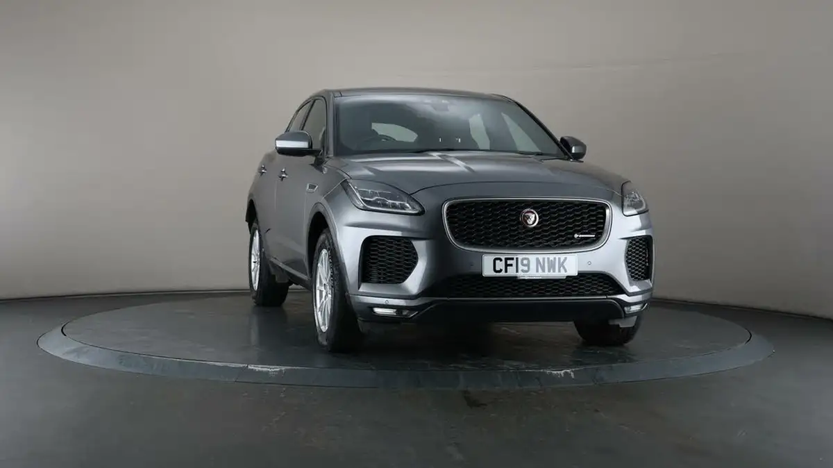 2019-jaguar-e-pace-20-i4d-r-dynamic-150ps-big-44