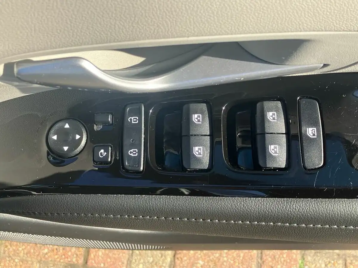 2022-hyundai-tucson-16-t-gdi-ultimate-150ps-big-17