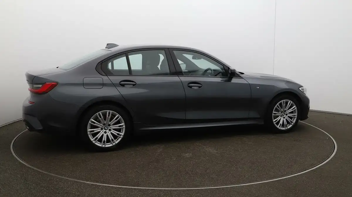 2020-bmw-3-series-20-330e-m-sport-tech-pack-saloon-4d-big-43