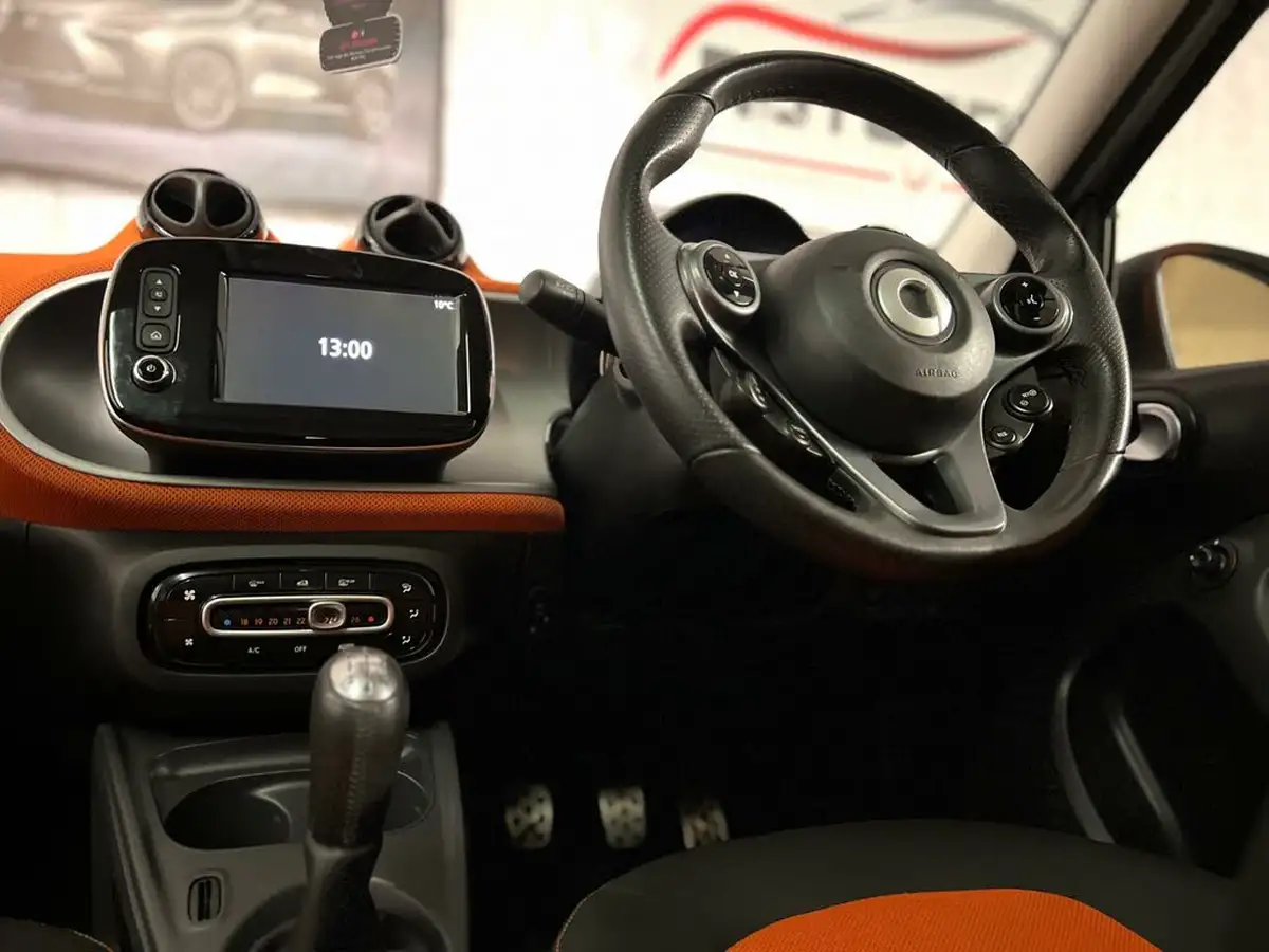 2015-smart-forfour-10-edition-1-big-12