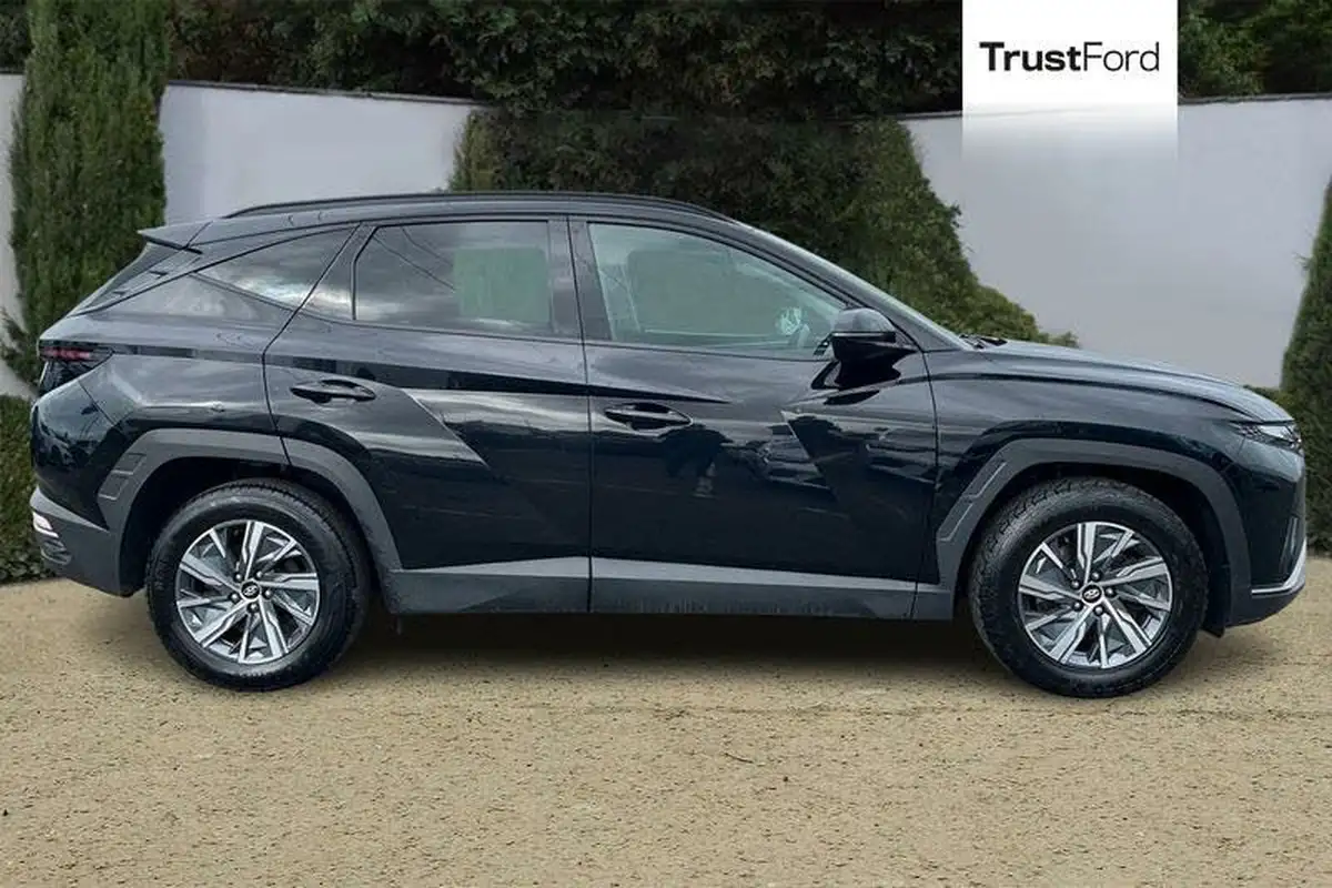 2021-hyundai-tucson-16-t-gdi-se-connect-150ps-big-2