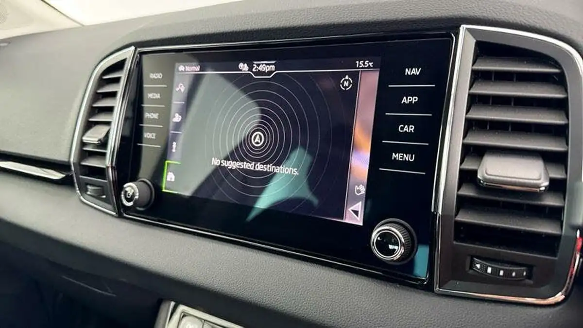 2024-skoda-karoq-15-tsi-se-l-dsg-big-15