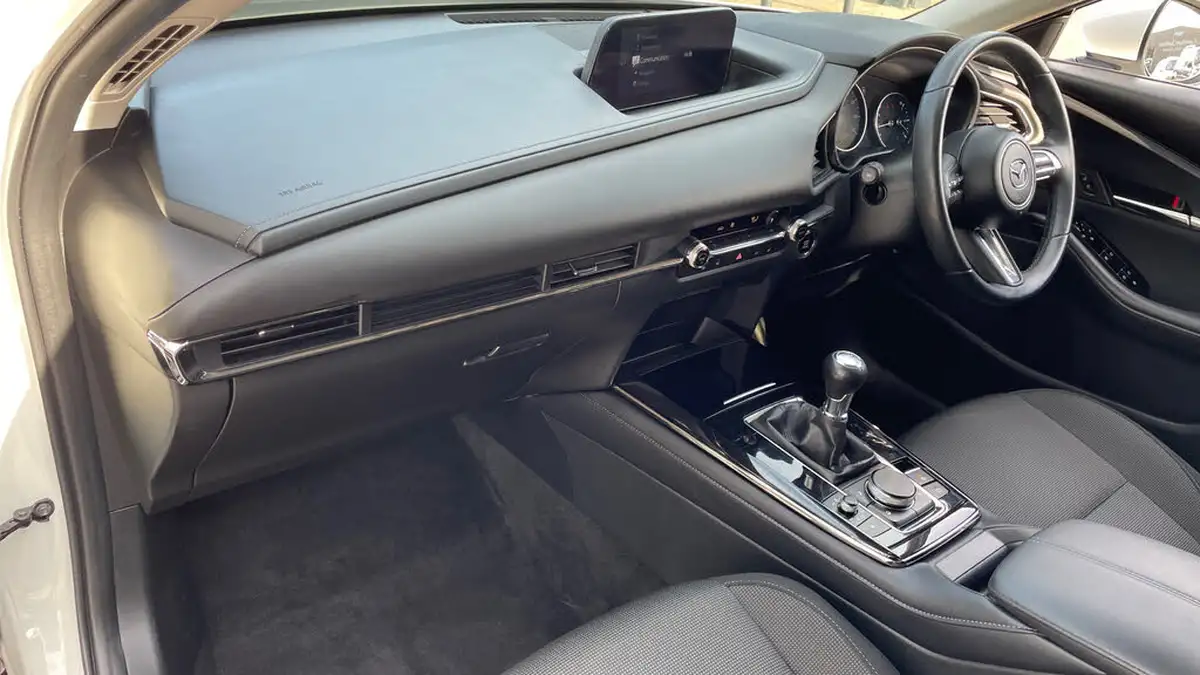 2021-mazda-cx-30-20-e-skyactiv-g-sport-lux-big-9