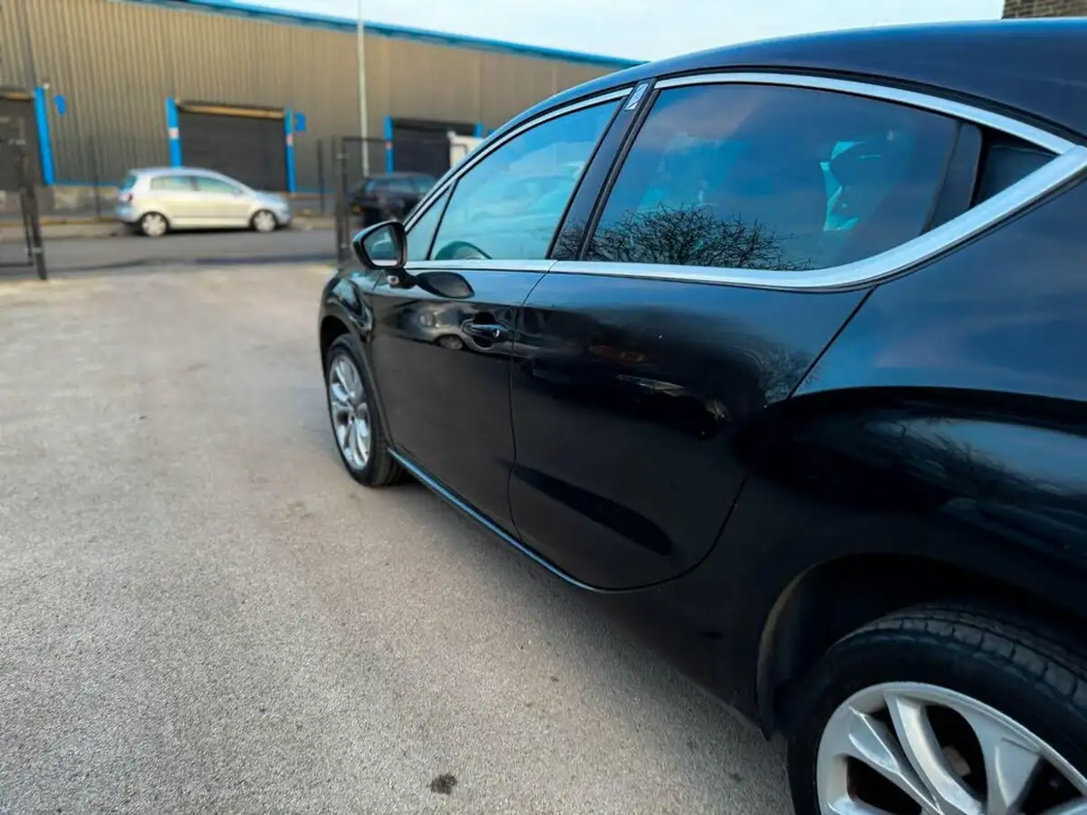 2012-citroen-ds4-16td-dstyle-16hdi-110ps-big-11