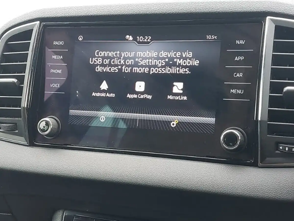 2021-skoda-karoq-15-tsi-se-big-11
