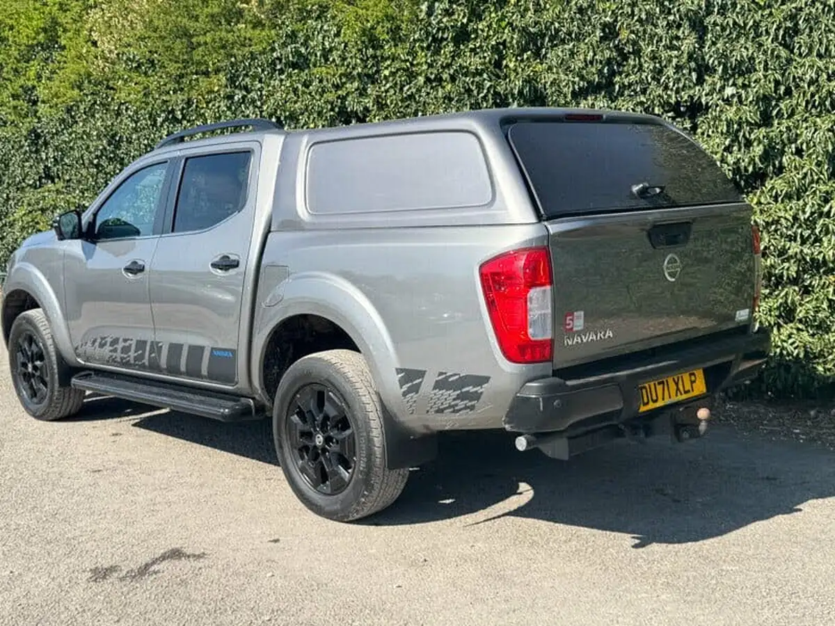 2021-nissan-navara-23dci-tt-n-guard-8-navileathersunroof-auto-big-5