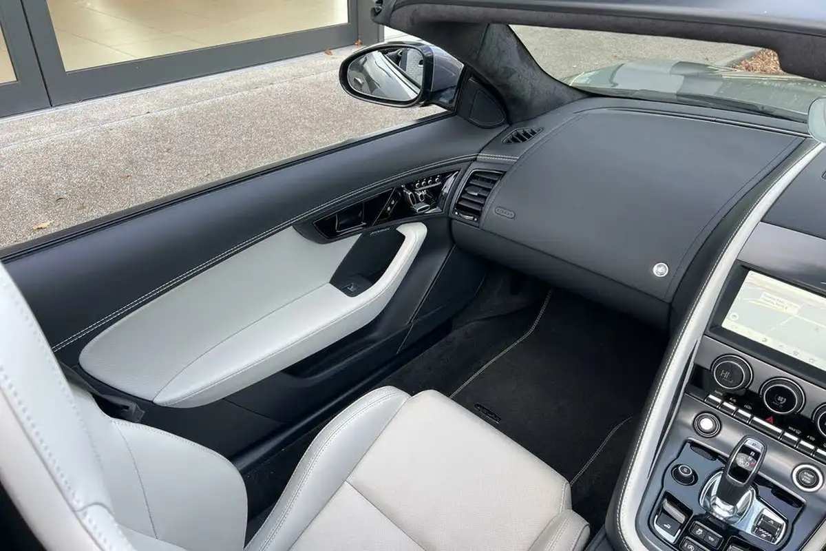 2023-jaguar-f-type-50-v8-p450-75-awd-convertible-big-27