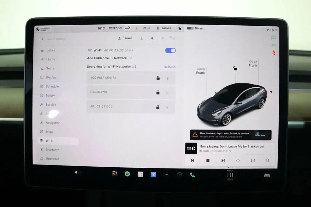2021-tesla-model-3-e-long-range-awd-big-44